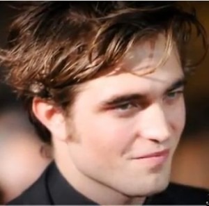 Le jeune et talentueux acteur Anglais Robert Thomas Pattinson