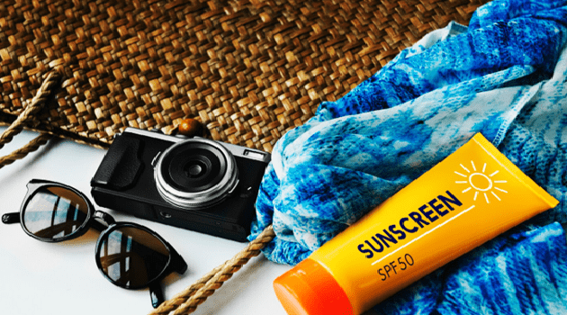 Les deux meilleures protections solaires pour peau grasse
